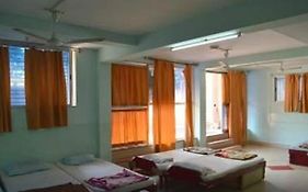 Sri Krishna Guest House & Reasturant